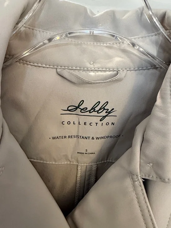 Women’s Double-Breasted Light Gray Trench Coat - Picture 2 of 3